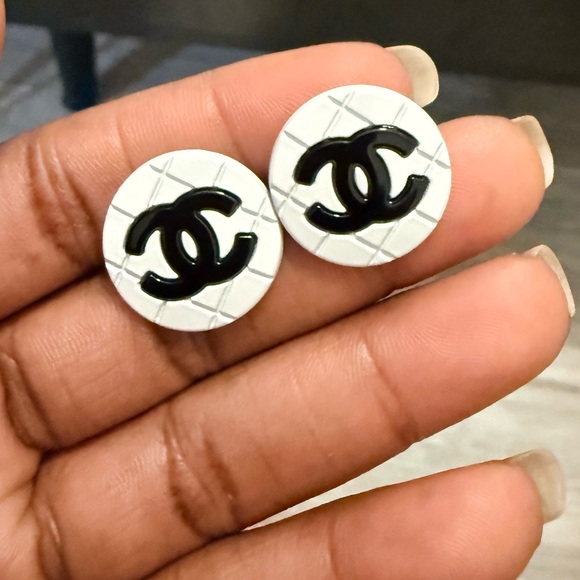 Iconic Buttons - Picture 3 of 4